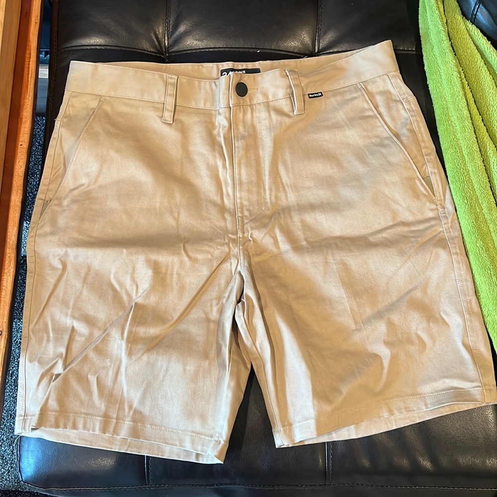 Men’s Hurley shorts